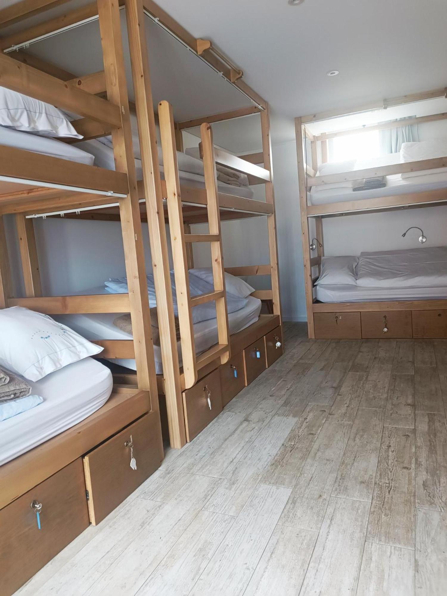 Cachinnans Hostel & Apartments Віла-ду-Конде Екстер'єр фото